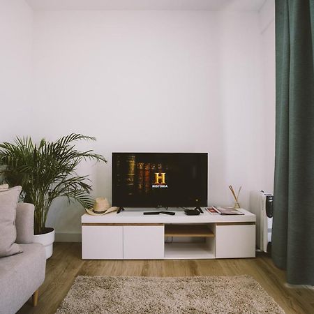 Best Houses 30 - Terrace Пениши Экстерьер фото